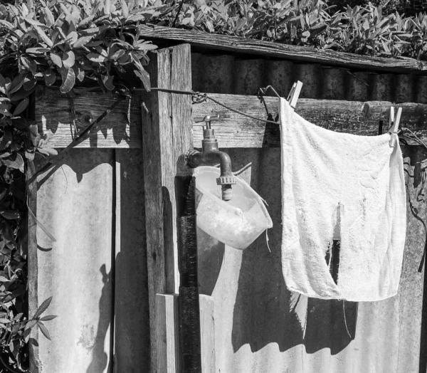 Il rubinetto dietro casa